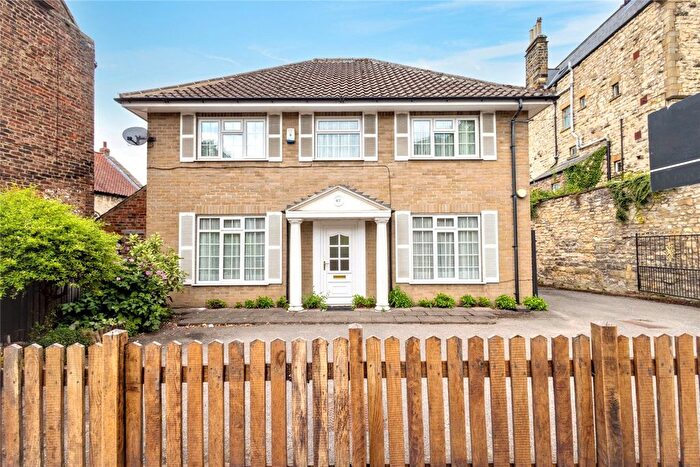 3 Bedroom Detached House For Sale In Old Maltongate, Malton, North Yorkshire, YO17