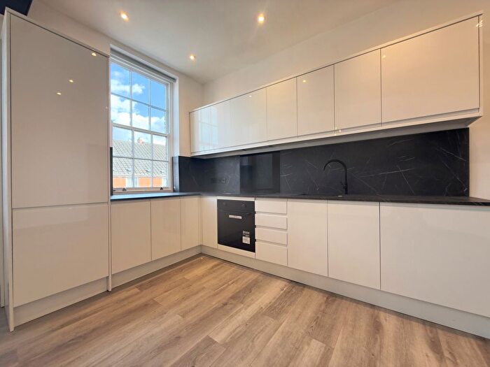 1 Bedroom Flat To Rent In High Street, Birmingham, B46