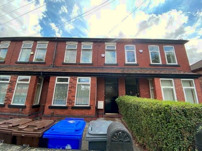 7 Bedroom Private Hall To Rent In Derby Road (), Fallowfield, Manchester, M14