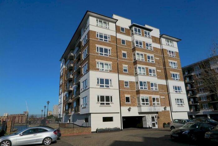 2 Bedroom Apartment To Rent In Woolcombes Court, Princes Riverside Road, London, SE16