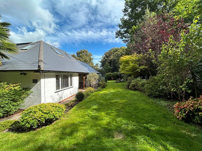 3 Bedroom Detached Bungalow For Sale In Sandhurst Lane, Bexhill-On-Sea, TN39