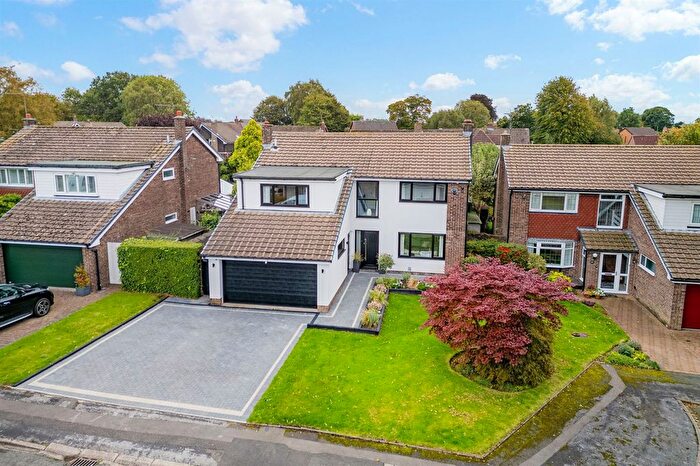 4 Bedroom Detached House For Sale In Kinderton Close, High Legh, WA16