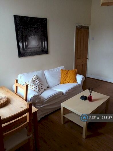 3 Bedroom Flat To Rent In Glenthorn Road, West Jesmond, NE2