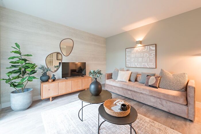 3 Bedroom End Of Terrace House To Rent In Wheatley Carr, Nelson, BB9