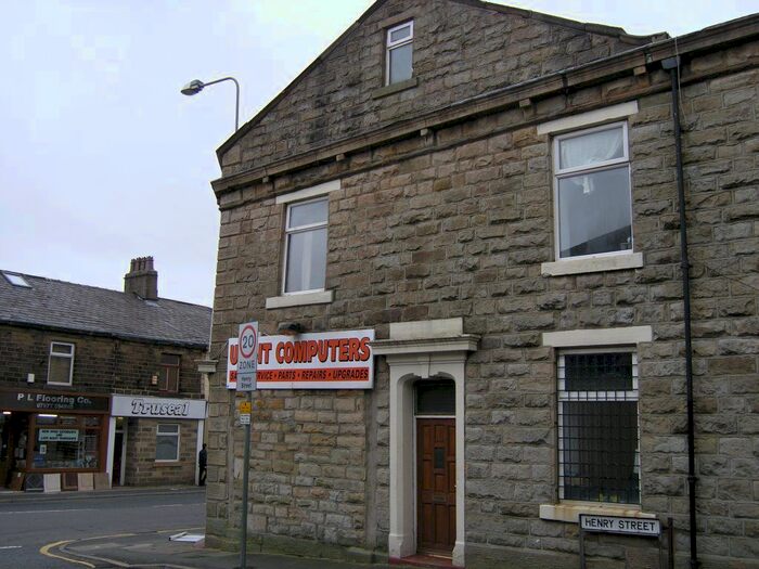 2 Bedroom Flat To Rent In Henry Street, Rishton, Blackburn, BB1