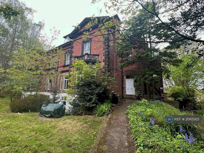 3 Bedroom Flat To Rent In Shrewsbury Road, Prenton, CH43