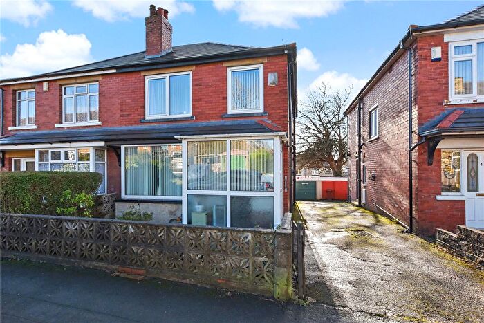 3 Bedroom Semi Detached House For Sale In Richmond Terrace, Pudsey, West Yorkshire, LS28