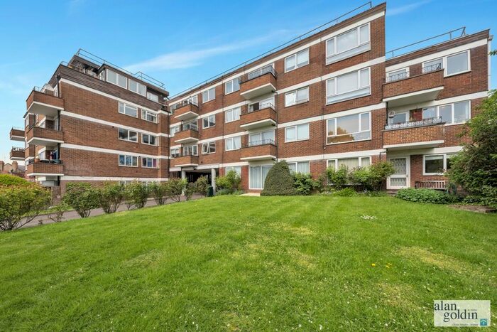 2 Bedroom Flat To Rent In Temple Fortune Lane, London, NW11