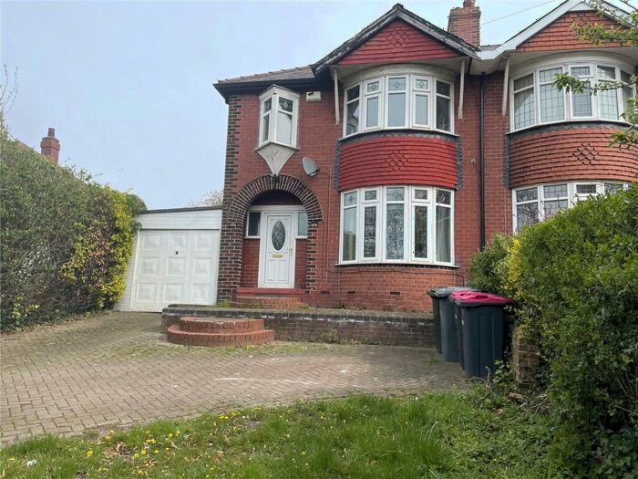 3 Bedroom Semi-Detached House To Rent In Aston Common, Aston, Sheffield, South Yorkshire, S26