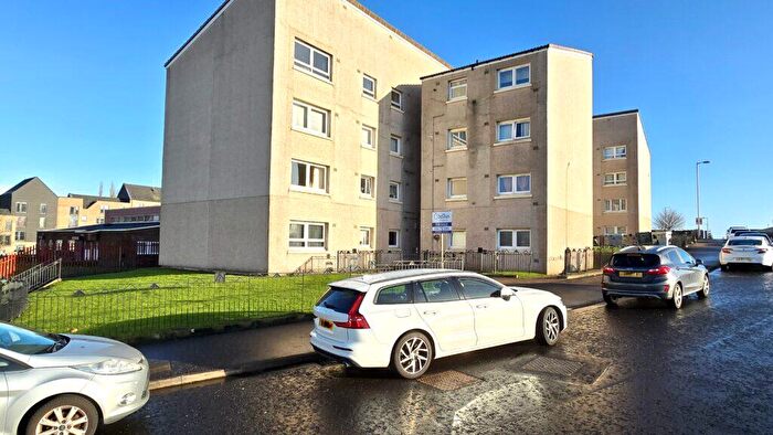 3 Bedroom Flat For Sale In Fountainwell Drive Glasgow, G21