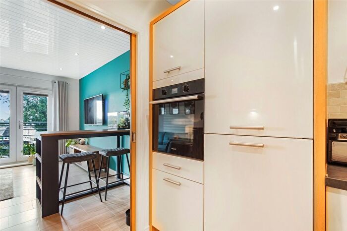 2 Bedroom Flat For Sale In /, Craigend Circus, Glasgow, Glasgow City, G13