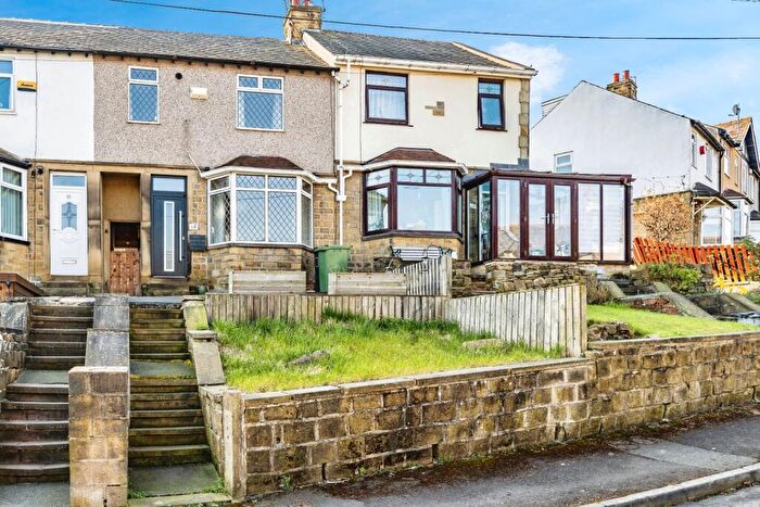 3 Bedroom Terraced House For Sale In Malvern Rise, Newsome, Huddersfield, West Yorkshire, HD4