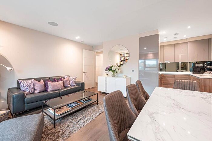 1 Bedroom Flat To Rent In Hodford Road, Golders Green, London, NW11