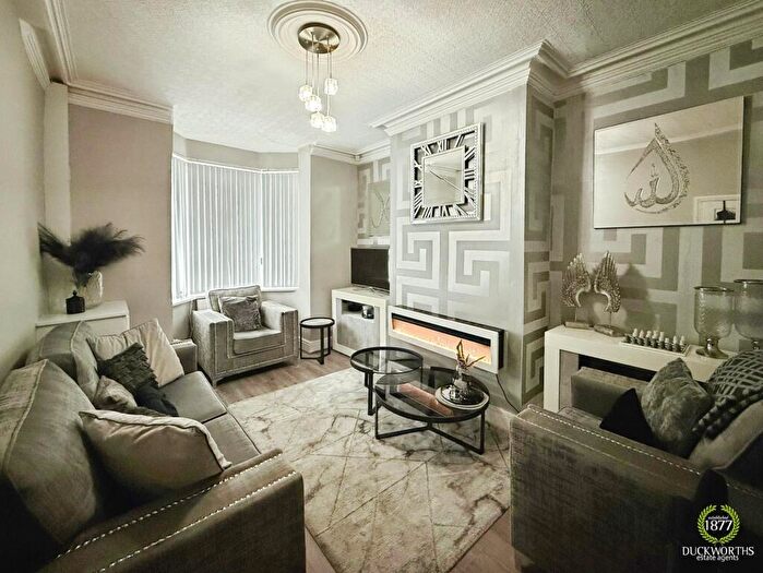 5 Bedroom Terraced House For Sale In Pendle Street, Nelson, BB9