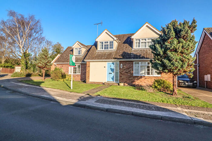 3 Bedroom Detached House For Sale In Newnham Close, Braintree, CM7