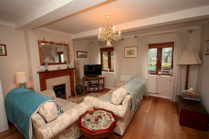 2 Bedroom Semi-Detached House To Rent In Minehead Road, Bishops Lydeard, Taunton, TA4