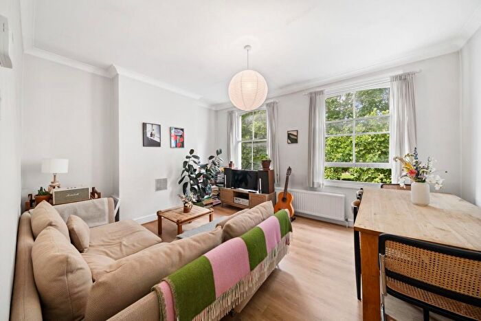 1 Bedroom Maisonette To Rent In Columbia Road, London, E2