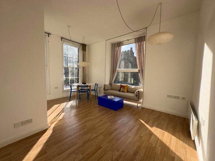 2 Bedroom Apartment To Rent In Haigh Street, Liverpool, L3