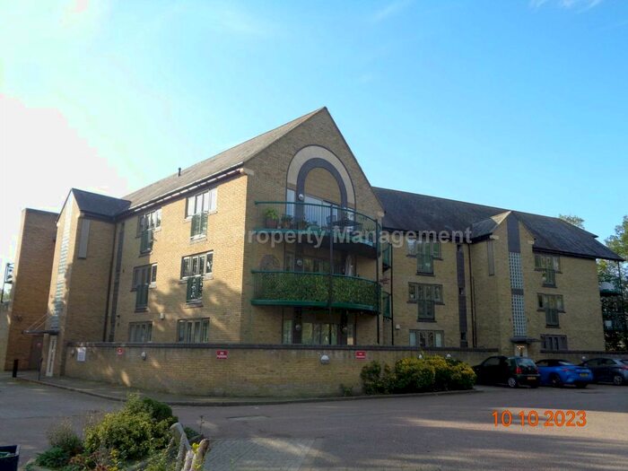 2 Bedroom Flat To Rent In School Lane, St Neots, PE19