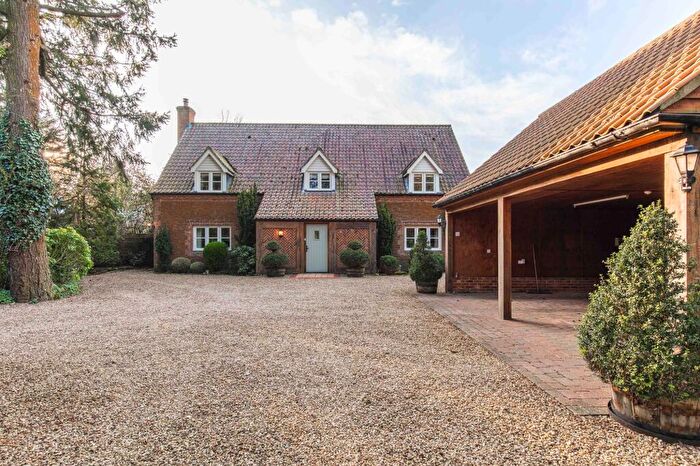 4 Bedroom Detached House For Sale In Castle Rising, PE31