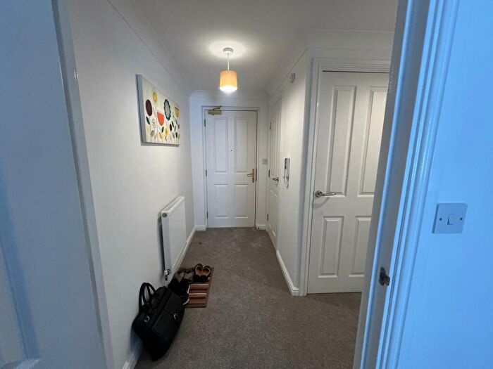 1 Bedroom Flat To Rent In High Street, Selsey, PO20