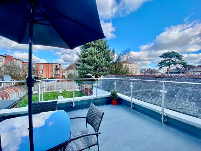 1 Bedroom Apartment To Rent In Rainsford Road, Chelmsford, CM1