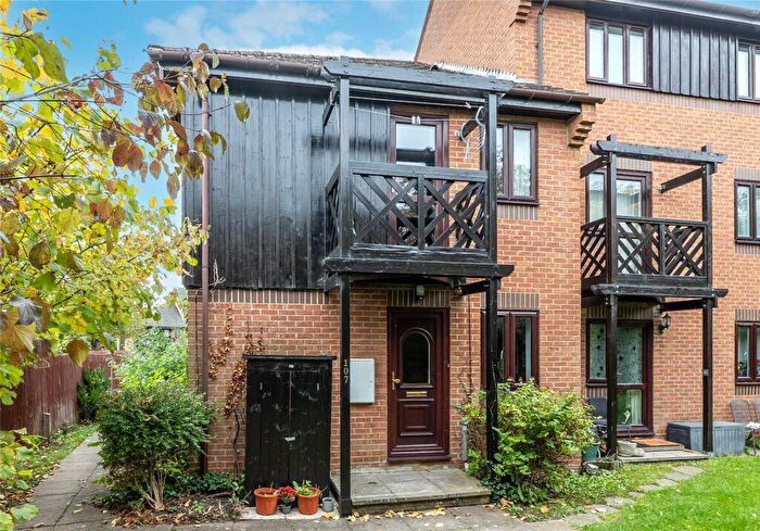 1 Bedroom End Of Terrace House For Sale In Roebuck Court, Didcot, Oxfordshire, OX11