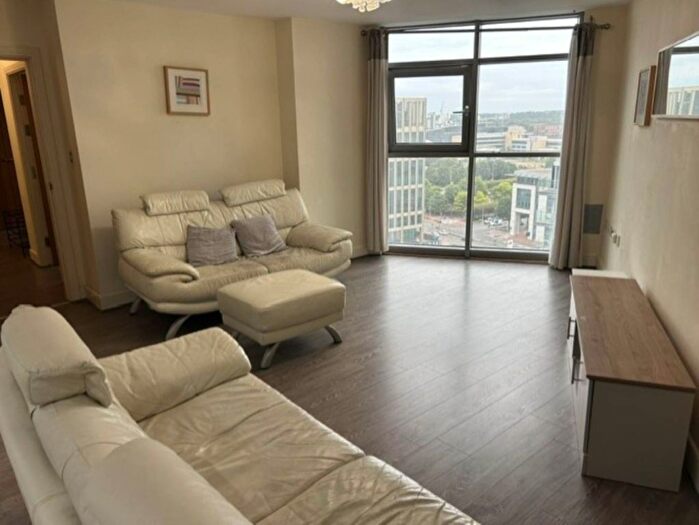 2 Bedroom Flat To Rent In Altolusso, Cardiff, CF10