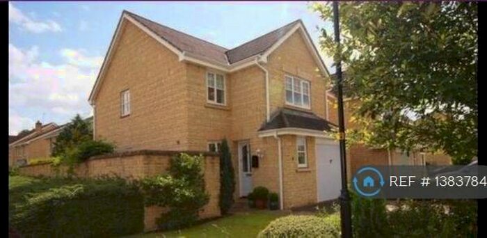 3 Bedroom Detached House To Rent In Barn Owl Road, Chippenham, SN14