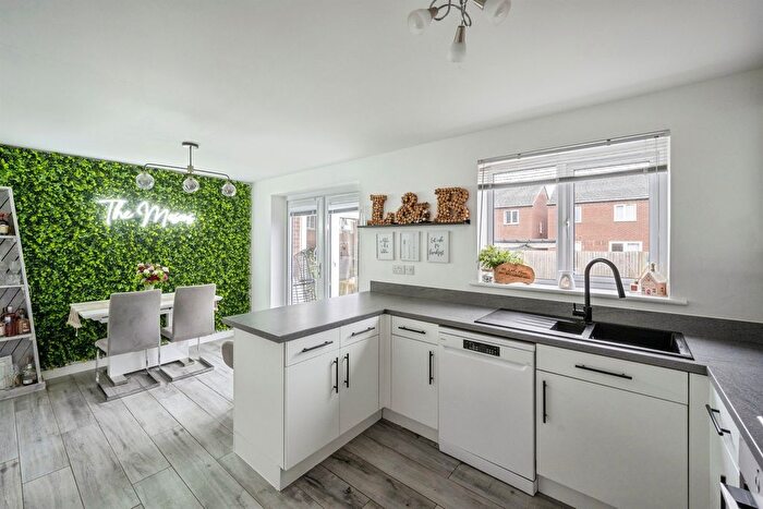 4 Bedroom Detached House For Sale In Stayers Road, Bessacarr, Doncaster, DN4