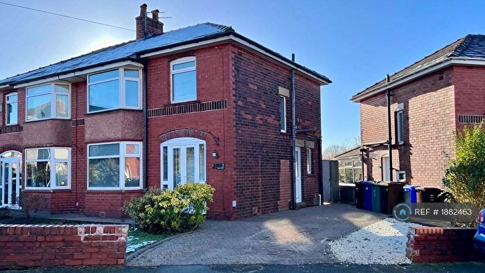 3 Bedroom Semi-Detached House To Rent In Hillside Crescent, Bury, BL9