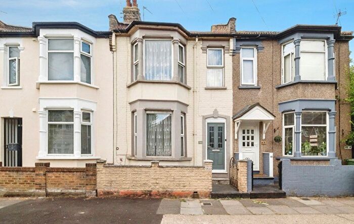 3 Bedroom Terraced House For Sale In Langdon Road, East Ham, London, E6