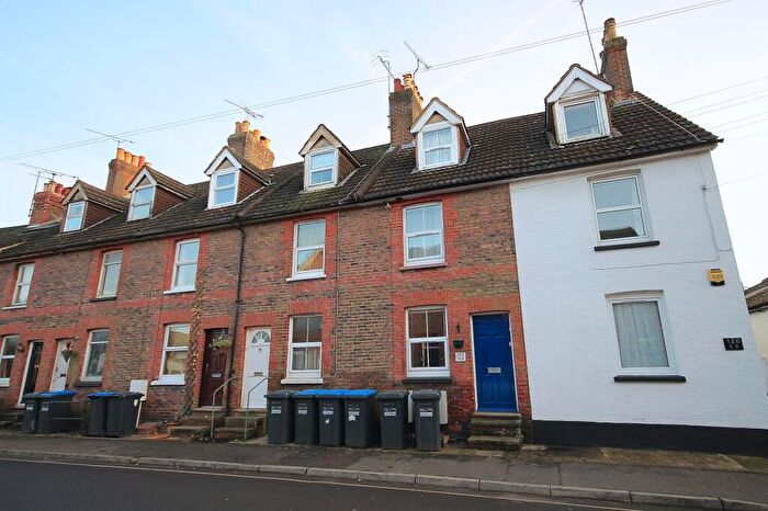 1 Bedroom Apartment To Rent In Queens Road, East Grinstead, RH19