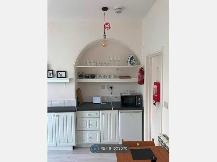 1 Bedroom Flat To Rent In Eastgrove Road, Sheffield, S10