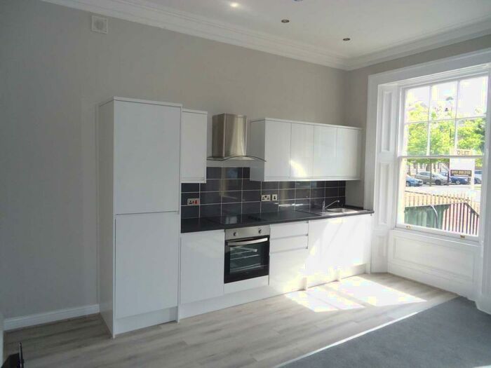 2 Bedroom Apartment To Rent In Hamilton Square, Birkenhead, CH41