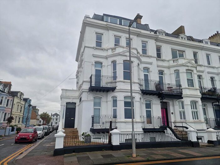 1 Bedroom Flat To Rent In Prince Of Wales Terrace, Deal, CT14