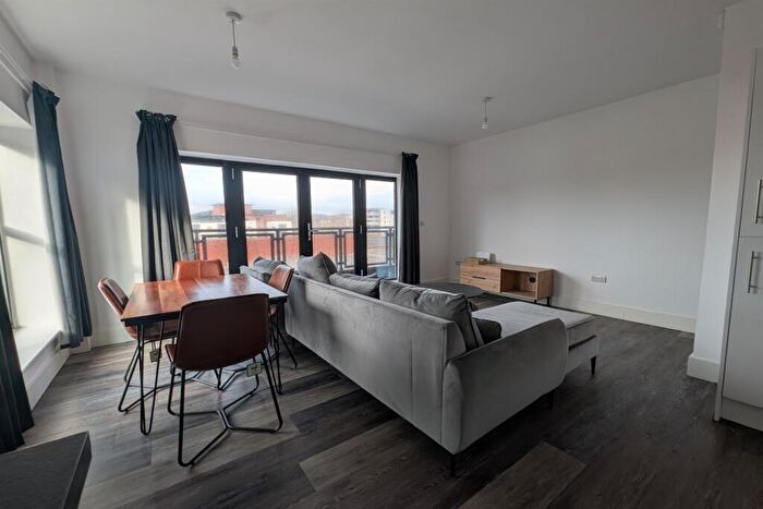 2 Bedroom Apartment To Rent In Clement Street, Birmingham, B1