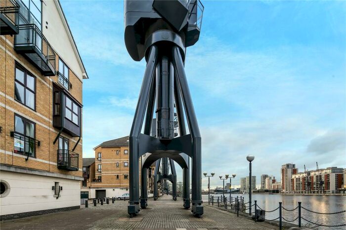 2 Bedroom Flat To Rent In Blenheim House, Constable Avenue, London, E16