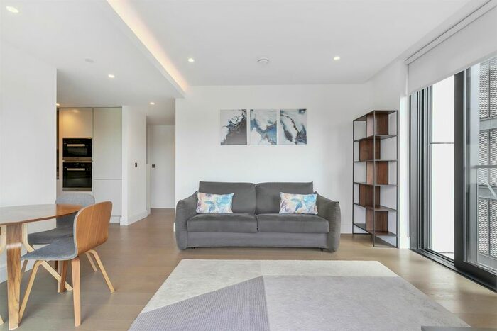 2 Bedroom Flat To Rent In The Dumont, Albert Embankment, Nine Elms, SE1