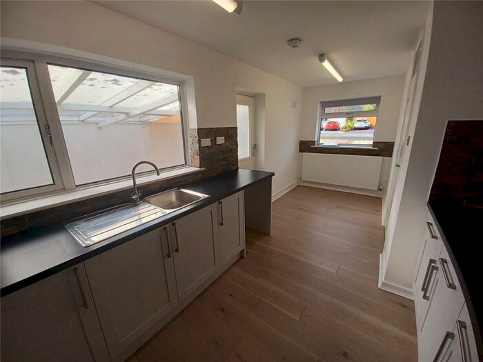 3 Bedroom Bungalow To Rent In Heath Croft Road, Sutton Coldfield, West Midlands, B75