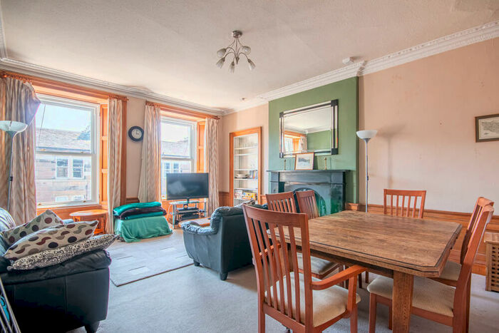 4 Bedroom Flat To Rent In Montague Street Edinburgh United Kingdom, EH8