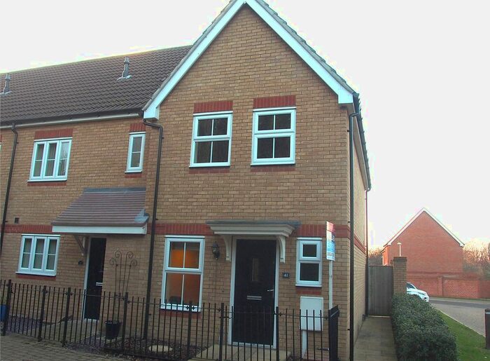 2 Bedroom End Of Terrace House To Rent In Archbishops Crescent, Gillingham, ME7