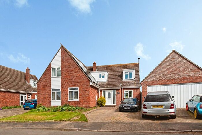 5 Bedroom Detached House For Sale In Champneys Road, Diss, Norfolk, IP22