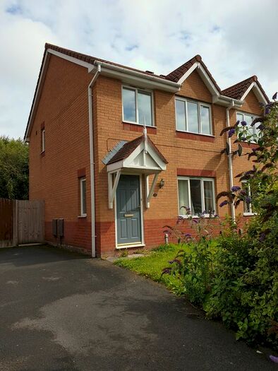 3 Bedroom Semi-Detached House To Rent In Vista Way, Newton-Le-Willows, WA12
