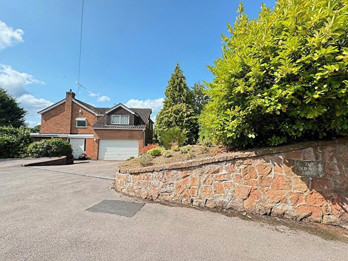 5 Bedroom Detached House For Sale In Borrowell Lane, Kenilworth, CV8