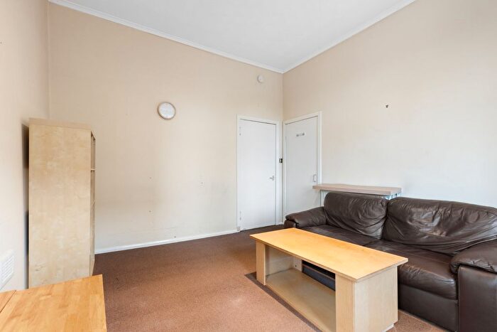 1 Bedroom Flat For Sale In Saracen Street, Glasgow, Glasgow City, G22