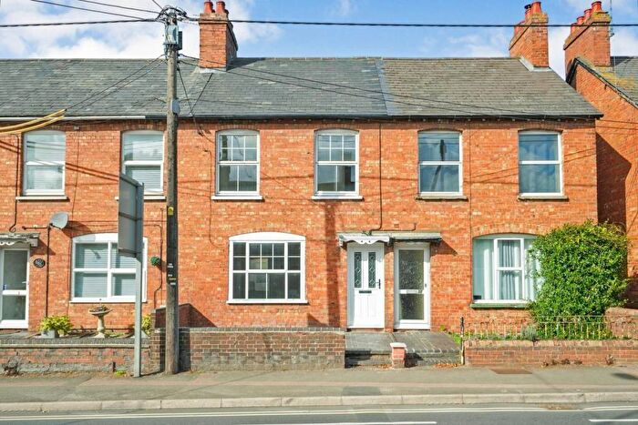 2 Bedroom Terraced House For Sale In Field Street, Bicester, OX26
