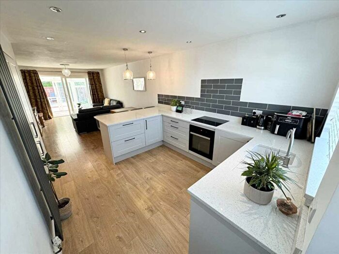 3 Bedroom Semi Detached Bungalow For Sale In Marshall Road, Cropwell Bishop, Nottingham, NG12