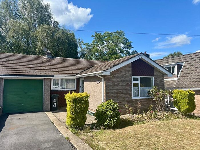 2 Bedroom Detached Bungalow To Rent In St George Road, Bulwark, Chepstow, NP16