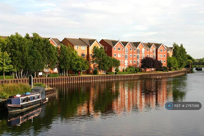 2 Bedroom Flat To Rent In Bream Close, London, N17